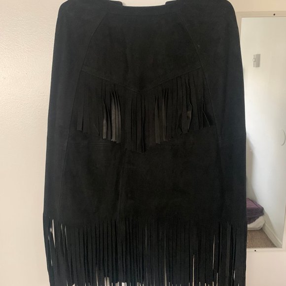 Rebecca Minkoff Fringed Suede Agave Cape in Black - Picture 4 of 5